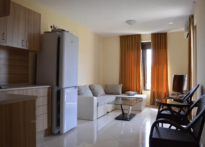 Aparthotel Afrodita 2 2*