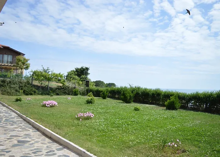 Aparthotel Afrodita 2 2*