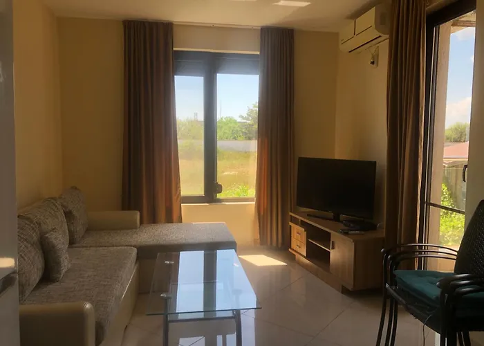 Aparthotel Afrodita 2 2*