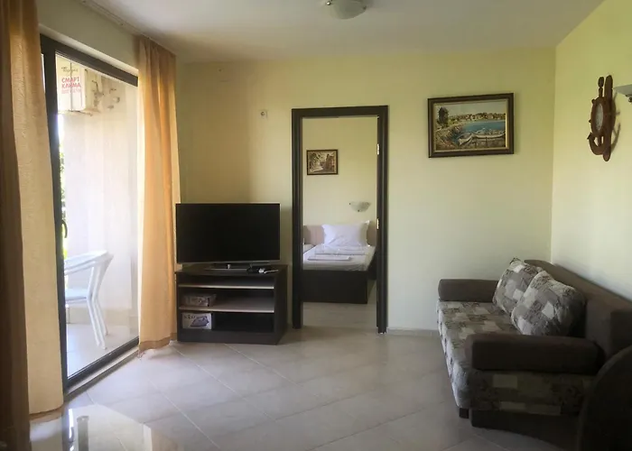 Apartahotel Afrodita 2 Sinemoretz